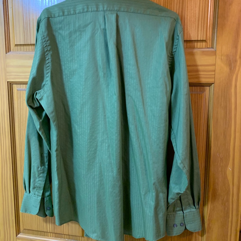 Men’s button down - Picture 3 of 3